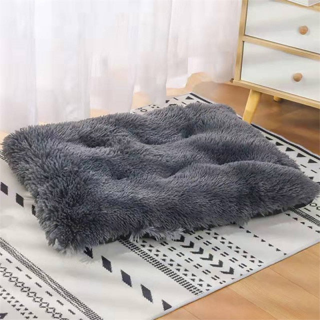 Pet Dog Bed Warm Fleece Nest House Plush Winter Bed Suitable For Medium And Large Dogs And Cats Soft Sofa Cushion