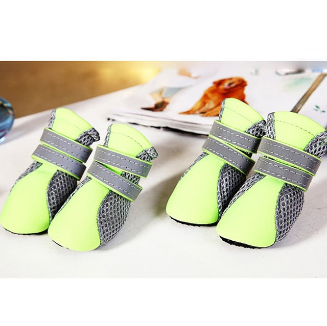 Breathable Pet Dog Outdoor Walking Shoes Net Soft Summer Pet Shoes Night Safe Reflective Boots For Large Small Dogs