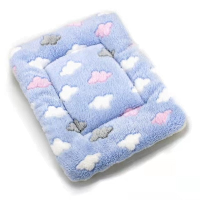 Pet Blanket Soft Thickened Pet Fleece Pad Pets Blanket Bed Mat For Puppy Dog Cat Sofa Cushion Home Rug Keep Warm Sleeping Cover