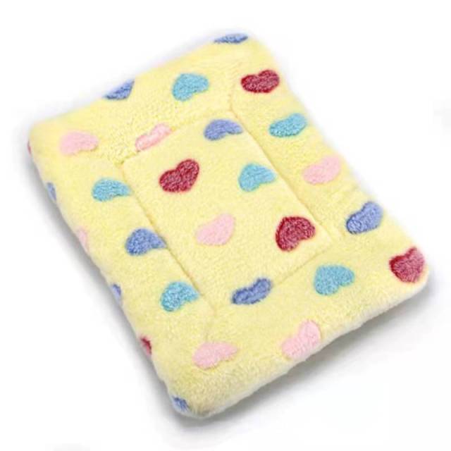 Pet Blanket Soft Thickened Pet Fleece Pad Pets Blanket Bed Mat For Puppy Dog Cat Sofa Cushion Home Rug Keep Warm Sleeping Cover